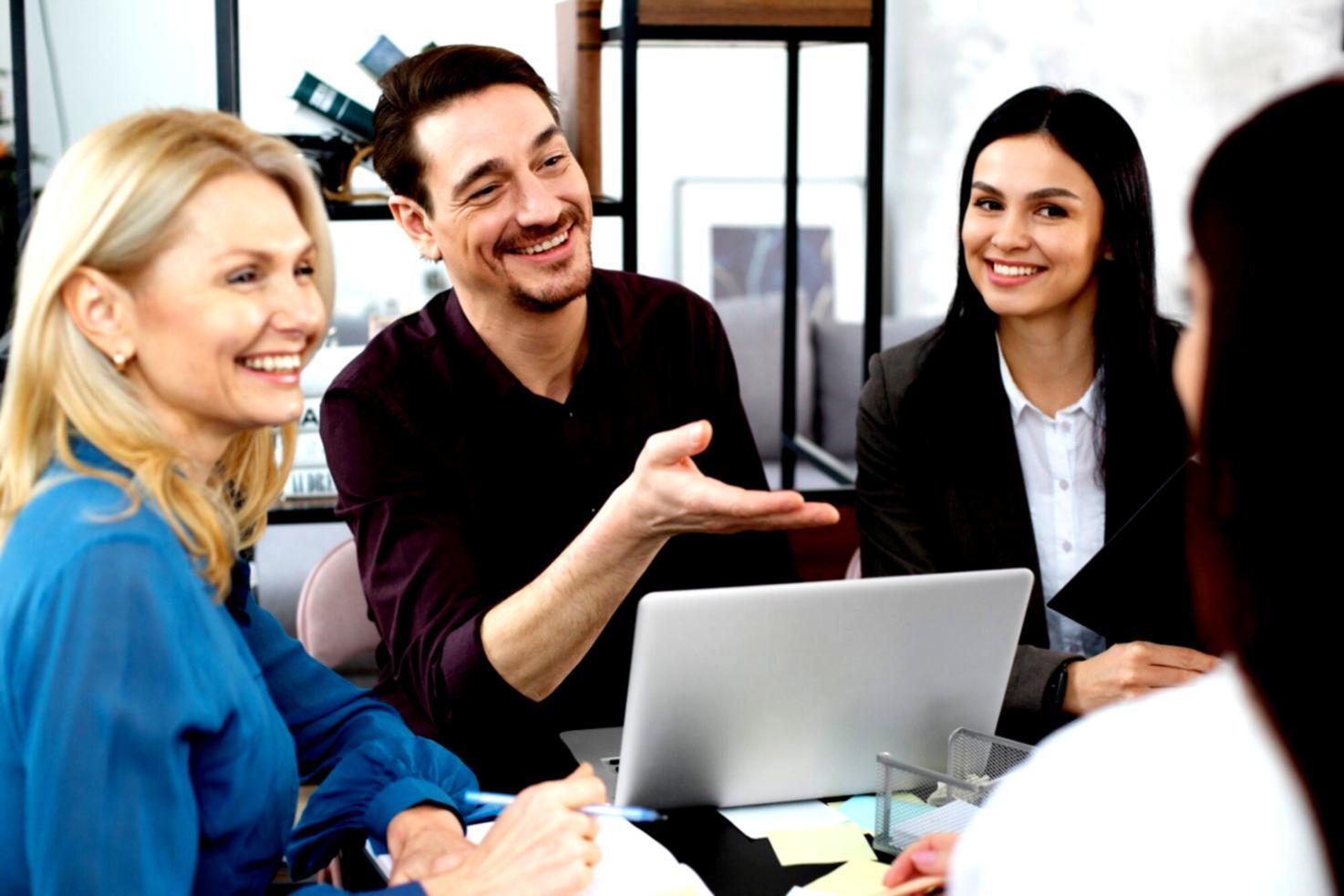 Interactive financial communication workshop environment